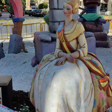 Апартаменты Station By Edeal Homes *