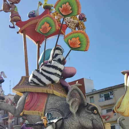 Station By Edeal Homes * Дения