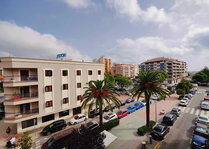 Station By Edeal Homes * Denia